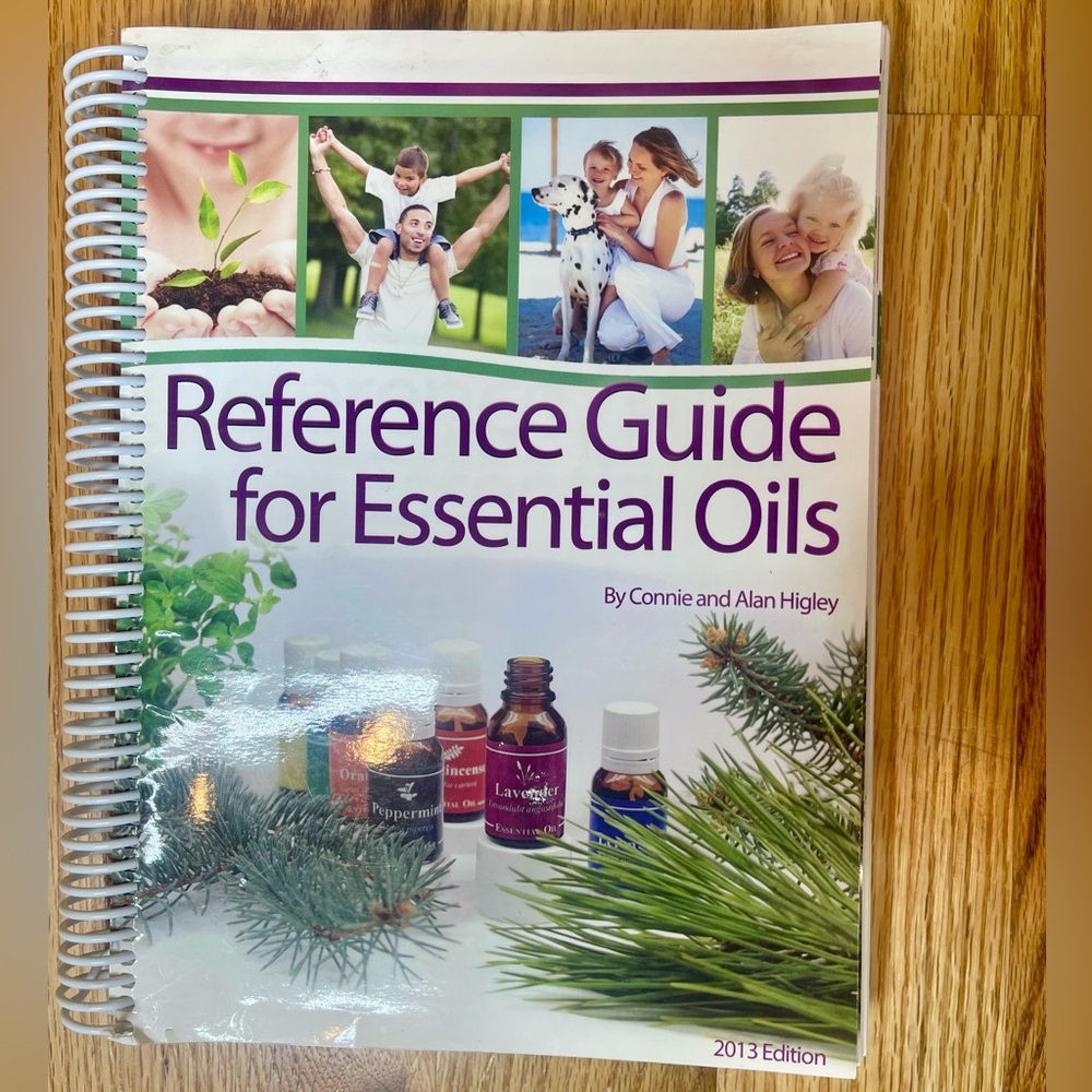 Book - Reference Guide for Essential Oils